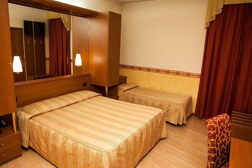 Felix Hotel Montecchio Maggiore Esterno foto